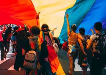 멈추지 않는 LGBTQ 향한 증오..16일 트랜스젠더 추모의 날