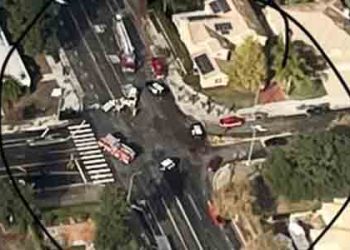 노스리지서 3중 추돌 대형사고…4명 부상, 1명 중태