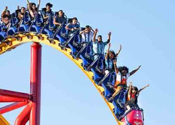 놀이공원 티켓 구매 꿀팁…당일패스 VS 시즌패스