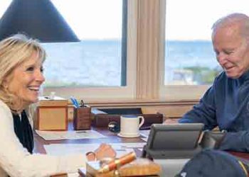 바이든, “내가 건강 검진 필요하다고 생각하나”