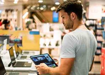 온라인만 북적이는  쇼핑시즌, 오프라인 업소들 어떻게 버티나