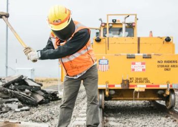 노사합의안 강제법안 처리 “철도파업 막아”..노조 “바이든 배신자”(영상)