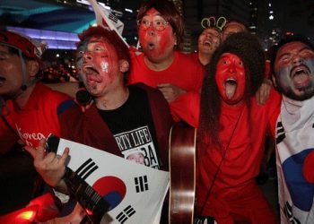 ‘벼랑 끝’ 한국 승부예측, 4.33배 : 1.75배