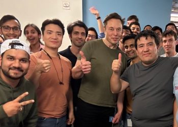 머스크, 올해는 하는 일마다 적자