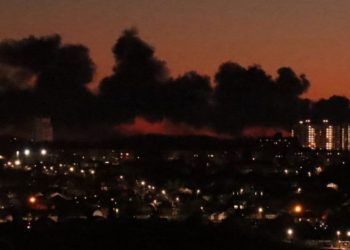 우크라 드론, 러시아 본토 공습감행..쿠르스크 공항 화재