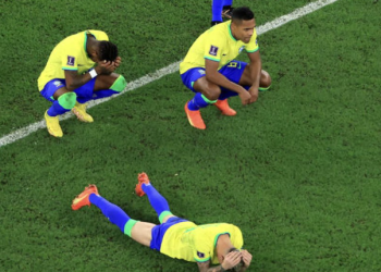 브라질 4강 좌절 쇼크..크로아티아 승부차기 승