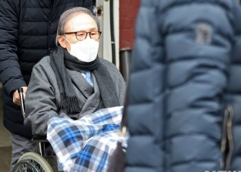 이명박∙ 김경수 28일 전격 사면..김경수 복권은 불허