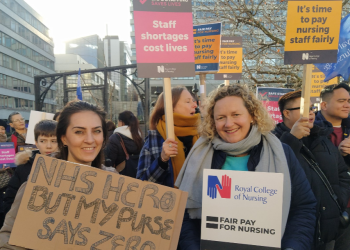 영국이 가장 큰 타격..전기요금 3배 폭등 “고통스러워”(영상)