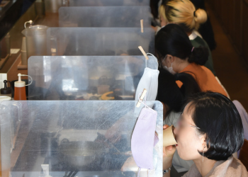 알레르기 환자 10명 중 1명 ‘우울’…’혼밥’도 더 많다