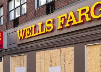 웰스파고 은행, 불법 수수료·이자 등으로 37억 달러 배상