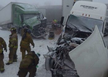 폭설∙ 혹한 살인폭풍 난타 당한 미국, 인명 피해 눈덩이 9명 사망..150만가구 정전