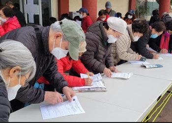 새해 새 마음으로… 새벽 줄서기 열기 가득