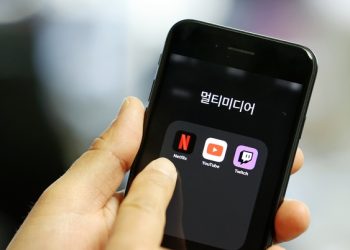 10명 중 7명 OTT 본다…TV로 OTT보는 인구 2배 늘었다