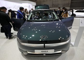 한국산 전기차도 7500달러 보조금..렌트∙리스 차량, 한국 요청 수용