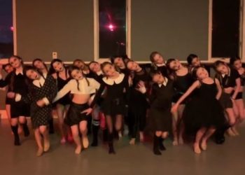 ‘웬즈데이’ 춤 인기…따라하기 열풍(영상)