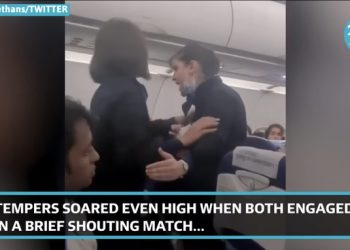 소리 지르는 승객에 승무원 한마디 “당신이 닥치세요”