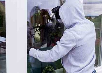 연말 ‘빈집털이’기승…떠나기 전 집 단속부터