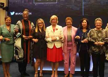 배스 시장 홈리스 호텔 수용정책 힘 실린다…LA카운티, 적극 협력키로