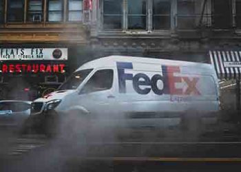 겨울 눈폭풍에 배달지연 속출.. 페덱스∙UPS 배송차질, 우체국 폐쇄