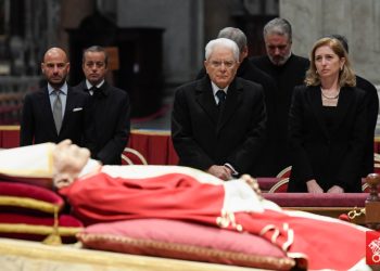 (영상)베네딕토 16세 성베드로 대성당 안치…5일장례