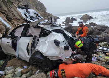 ‘악마의 절벽’ 200피트 추락..가족 4명 기적적 생존