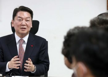 안철수 “윤심, 유승민 빼고 다 열려있다…아직 안 정해져”