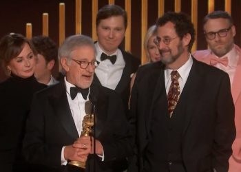 스필버그, 골든글로브 작품상·감독상…’헤어질 결심’ 수상 불발(영상)