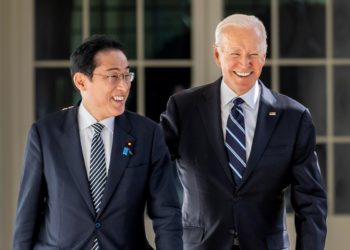 美·日 정상 “한반도 비핵화 재확인…한미일 3자협력 강화”(영상)