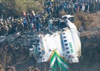 (영상) “한국인 2명 시신 확인”..네팔여객기 승객 68명 사망