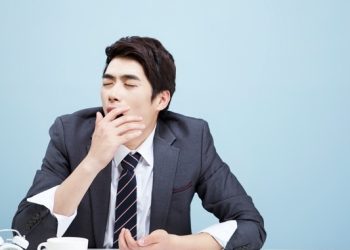 “위암 환자, 하루 5시간 이상 잠만 자도 오래 산다”