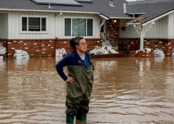 3주간 폭풍우 9차례 연달아 덮쳤다…바이든, 18일 수해지역 방문