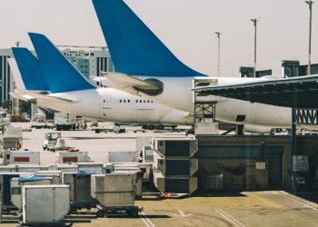 전국 항공대란 FAA 직원 한 사람 실수 때문….시스템파일 삭제