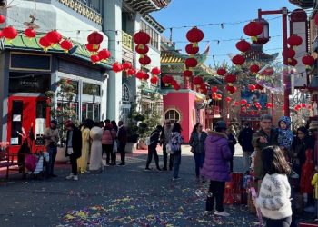 [1보]LA 최악의 총기 참사..몬테레이팍크 설 행사 직후 대규모 총기난사, 10명 사망