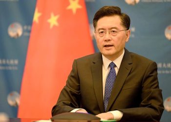 중국 신임 외교부장에 친강 주미대사..전랑(늑대전사)외교 상징