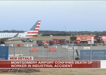 아메리칸항공 직원, 비행기 엔진 빨려 들어가 사망