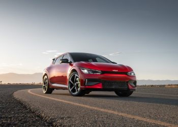 기아 EV6, 모든 걸 갖춘 차…’북미 올해의 차’ 선정