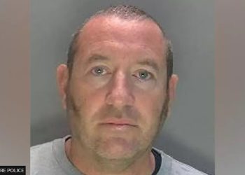 ‘여성12명 상대 연쇄성폭행 49건’ 범인은 경찰관