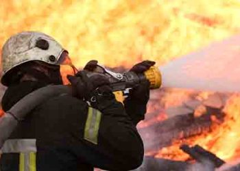다운타운 손소독제 보관소에서 대형 화재