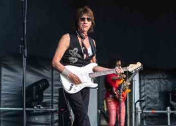 “장르 불문의 전설”…세월호 추모 ‘기타 神’ 제프 벡 별세