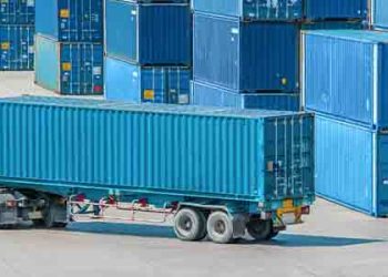 LA항 또 다시 화물적체…컨테이너트럭 수백여대 대기