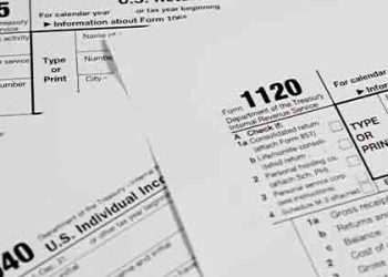 올해 세금보고 마감일은 4월 18일