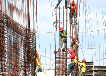 실업수당 청구 건수 18만 건…작년 4월 이후 최저