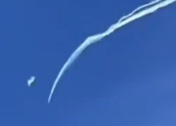 스파이풍선 동부해안 격추…SC 공항들 이륙 중단(영상)