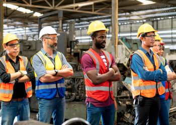 “실업률 낮은 것이 오히려 독” 금리인하 지연, 증시상승세 찬물