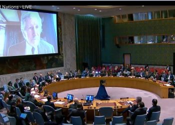 ‘핑크플로이드’ 로저 워터스 “우크라 침공 이유 있다”