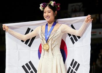 김연아 이후 14년만…이해인, 4대륙 선수권 우승