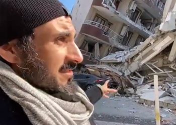 “맥없이 붕괴 건물들, 누가 책임” 줄줄이 체포(영상)