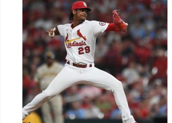 다저스, 2021년 29세이브 알렉스 레예스 영입