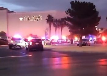 일상 된 총기난사, 이번엔 쇼핑몰 푸드코트..23명 숨진 월마트 인근(영상)