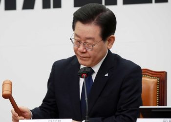 검찰, “이재명 징역 11년 이상 처할 중대범죄”…구속영장청구서 적시